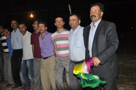 Yüksekova'da 26-27 Haziran 2010 tarihleri arasında evlenen çiftleri sizler için sayfamıza taşıdık.