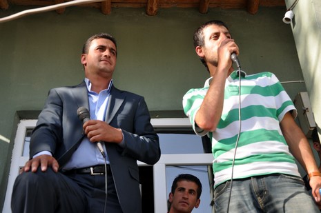 Yüksekova'da 03.04. TEMMUZ 2010 tarihleri arasında evlenen çiftleri sizler için sayfamıza taşıdık.