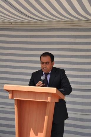 Yüksekovada yapılacak olan THY tören atma merasimi için Ulaştırma Bakanı Binali Yıldırım, Tarım ve Köyişleri Bakanı Mehdi Eker havaalanının temelini attı. 