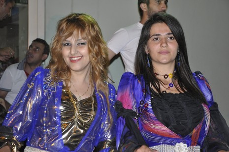 Yüksekova'da 17.18 Temmuz 2010 tarihleri arasında evlenen çiftleri sizler için sayfamıza taşıdık.