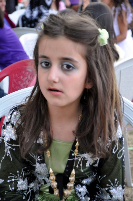 24-25.07.2010 tarihlerinde Yüksekva'da dünya evine giren bazı çiftlerimizi sizler için sayfamıza taşıdık