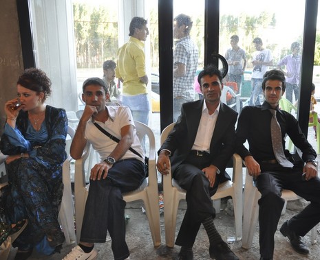 30-31.07.2010 tarihlerinde Yüksekva'da dünya evine giren bazı çiftlerimizi sizler için sayfamıza taşıdık