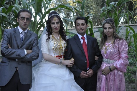 30-31.07.2010 tarihlerinde Yüksekva'da dünya evine giren bazı çiftlerimizi sizler için sayfamıza taşıdık