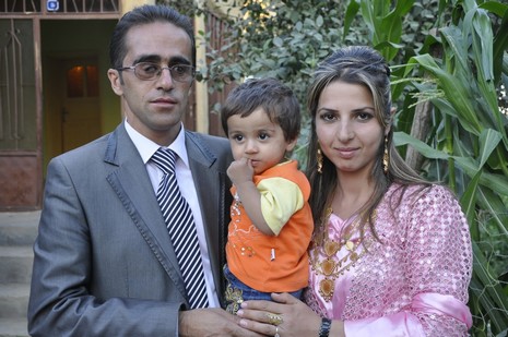 30-31.07.2010 tarihlerinde Yüksekva'da dünya evine giren bazı çiftlerimizi sizler için sayfamıza taşıdık