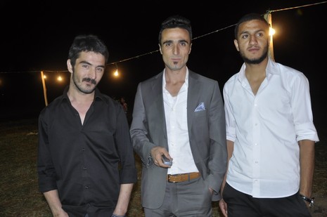 30-31.07.2010 tarihlerinde Yüksekva'da dünya evine giren bazı çiftlerimizi sizler için sayfamıza taşıdık