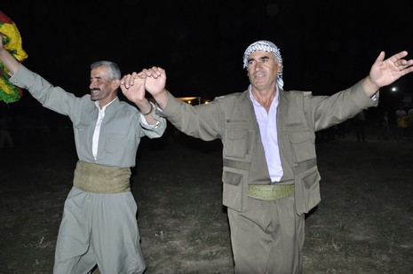 30-31.07.2010 tarihlerinde Yüksekva'da dünya evine giren bazı çiftlerimizi sizler için sayfamıza taşıdık