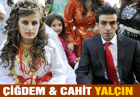 Yüksekova'da 18-19 Eylül 2010 tarihlerinde dünya evine giren çiftlerimizi sizler için sayfamıza taşıdık. Yüksekova Güncel Ailesi olarak tüm çiftlerimize mutluluklar dileriz...