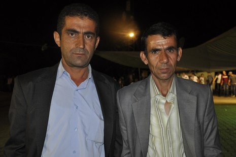 Yüksekova'da 24-25 Eylül 2010 tarihlerinde dünya evine giren çiftlerimizi sizler için sayfamıza taşıdık. Yüksekova Güncel Ailesi olarak tüm çiftlerimize mutluluklar dileriz...