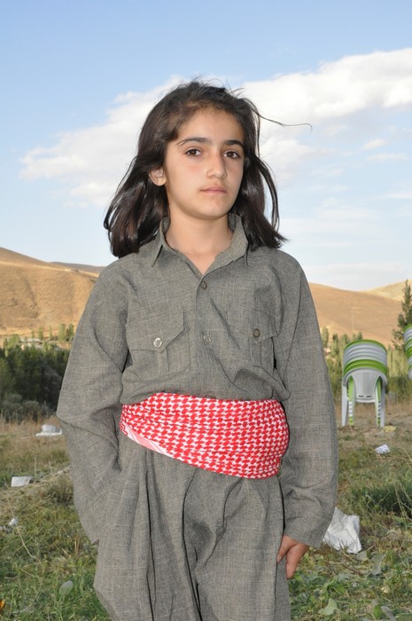 Yüksekova'da 02.03.2010 Ekim2010 tarihlerinde dünya evine giren çiftlerimizi sizler için sayfamıza taşıdık. Yüksekova Güncel Ailesi olarak tüm çiftlerimize mutluluklar dileriz...