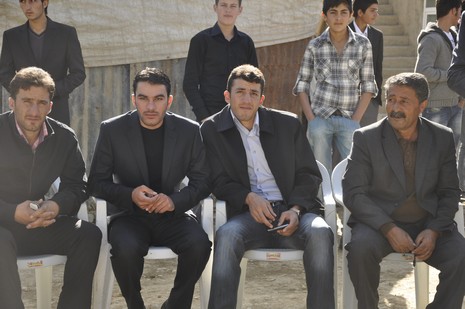 Yüksekova'da 10.10. Ekim 2010 tarihleri arasında evlenen çiftleri sizler için sayfamıza taşıdık. Yüksekova Güncel olarak tüm çiftlerimize mutluluklar dileriz