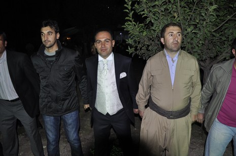 Yüksekova'da 16.17. Ekim 2010 tarihleri arasında evlenen çiftleri sizler için sayfamıza taşıdık. Yüksekova Güncel olarak tüm çiftlerimize mutluluklar