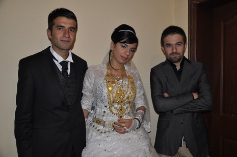 Yüksekova'da 16.17. Ekim 2010 tarihleri arasında evlenen çiftleri sizler için sayfamıza taşıdık. Yüksekova Güncel olarak tüm çiftlerimize mutluluklar