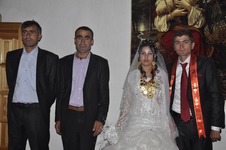 Yüksekova'da 16.17. Ekim 2010 tarihleri arasında evlenen çiftleri sizler için sayfamıza taşıdık. Yüksekova Güncel olarak tüm çiftlerimize mutluluklar