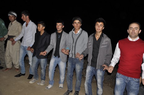 Yüksekova'da 16.17. Ekim 2010 tarihleri arasında evlenen çiftleri sizler için sayfamıza taşıdık. Yüksekova Güncel olarak tüm çiftlerimize mutluluklar