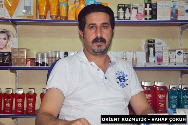 Em di serî de cejna gelê xwe yê Kobanê,Şengalê û hemû parçeyên kurdistanê pîroz dikin û em hêvîdar in ku wê di demeke kin de dijminê misilmanetiyê û hevkarên wan wê têk biçin û wê îslamiyeta Hz Muhammed bi ser bikeve.