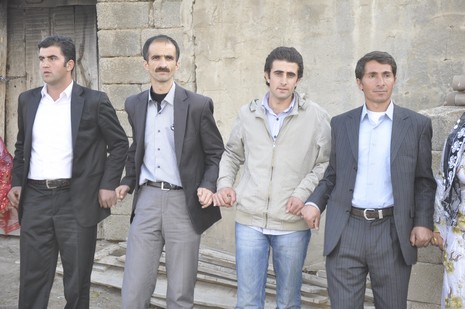 Yüksekova'da 06.07.11.2010 tarihleri arasında evlenen çiftleri sizler için sayfamıza taşıdık. Yüksekova Güncel olarak tüm çiftlerimize mutluluklar dileriz