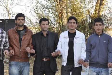 Yüksekova'da 06.07.11.2010 tarihleri arasında evlenen çiftleri sizler için sayfamıza taşıdık. Yüksekova Güncel olarak tüm çiftlerimize mutluluklar dileriz