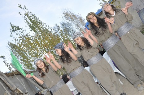 Yüksekova'da 06.07.11.2010 tarihleri arasında evlenen çiftleri sizler için sayfamıza taşıdık. Yüksekova Güncel olarak tüm çiftlerimize mutluluklar dileriz