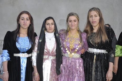 Yüksekova'da 06.07.11.2010 tarihleri arasında evlenen çiftleri sizler için sayfamıza taşıdık. Yüksekova Güncel olarak tüm çiftlerimize mutluluklar dileriz