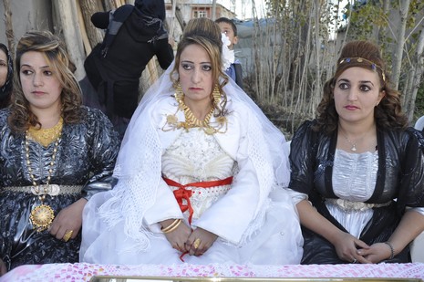 Yüksekova'da 06.07.11.2010 tarihleri arasında evlenen çiftleri sizler için sayfamıza taşıdık. Yüksekova Güncel olarak tüm çiftlerimize mutluluklar dileriz