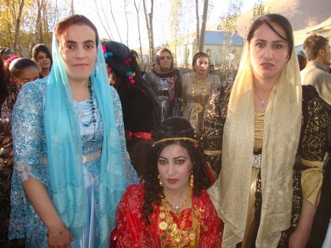 Yüksekova'da 06.07.11.2010 tarihleri arasında evlenen çiftleri sizler için sayfamıza taşıdık. Yüksekova Güncel olarak tüm çiftlerimize mutluluklar dileriz