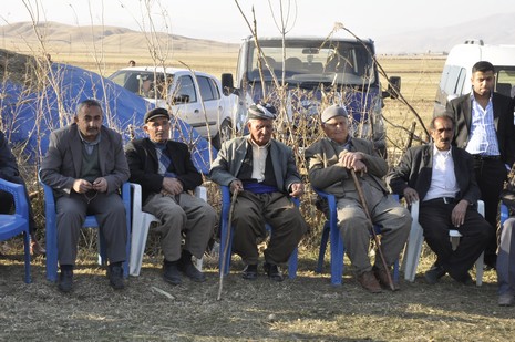 Yüksekova'da 13.14.11.2010 tarihleri arasında evlenen çiftleri sizler için sayfamıza taşıdık. Yüksekova Güncel olarak tüm çiftlerimize mutluluklar dileriz