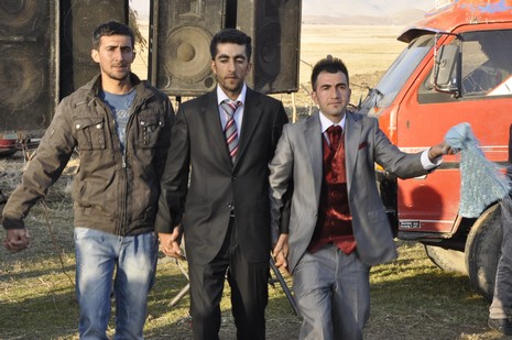 Yüksekova'da 13.14.11.2010 tarihleri arasında evlenen çiftleri sizler için sayfamıza taşıdık. Yüksekova Güncel olarak tüm çiftlerimize mutluluklar dileriz