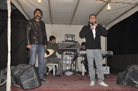 Yüksekova'da 13.14.11.2010 tarihleri arasında evlenen çiftleri sizler için sayfamıza taşıdık. Yüksekova Güncel olarak tüm çiftlerimize mutluluklar dileriz