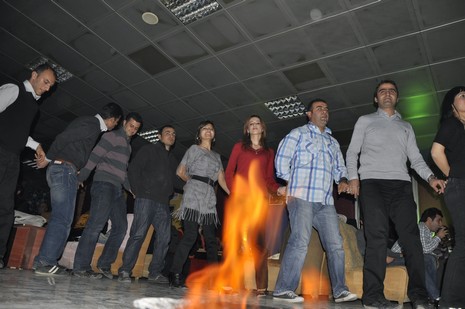 Yüksekova'da Öğretmenler doyasıya eğlendi