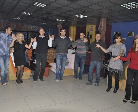 Yüksekova'da Öğretmenler doyasıya eğlendi