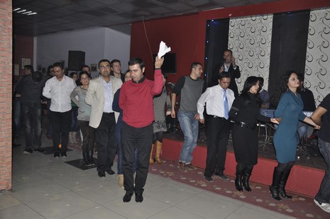 Yüksekova'da Öğretmenler doyasıya eğlendi