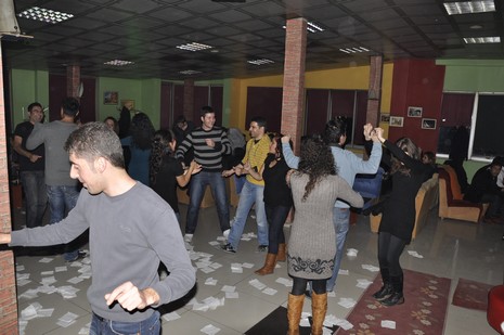 Yüksekova'da Öğretmenler doyasıya eğlendi