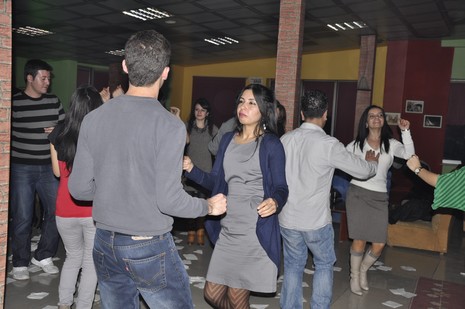 Yüksekova'da Öğretmenler doyasıya eğlendi