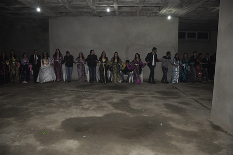 Yüksekova'da 04.05.12.2010 tarihleri arasında evlenen çiftleri sizler için sayfamıza taşıdık. Yüksekova Güncel olarak tüm çiftlerimize mutluluklar dileriz.