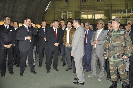 Yüksekova'da Sporla ile Sağlıklı Yaşam Bilinçli Nesiller Projesi kapsamında bir futbol Okulu açıldı.