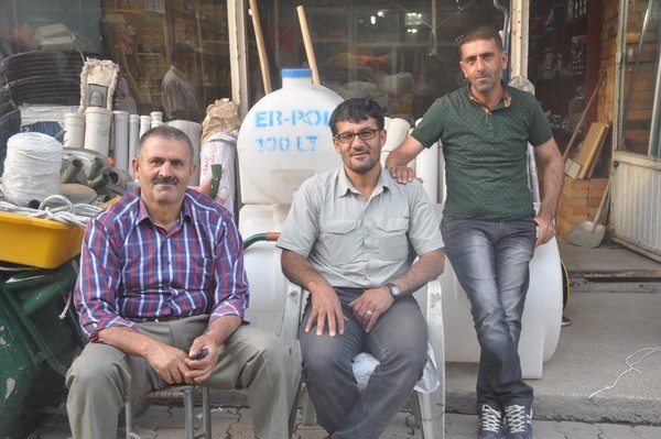 Ramazan Bayramının ülkemiz ve dünya insanlığına barış, mutluluk getirmesi ve aydınlık yarınlara ulaşılması dileğiyle, tüm halkımızın Ramazan Bayramını kutlarım.