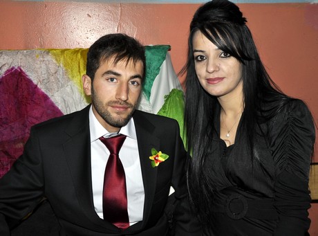 Yüksekova'da eksi 15 derecede 2011 yılın ilk çifti dünya evine girdiler