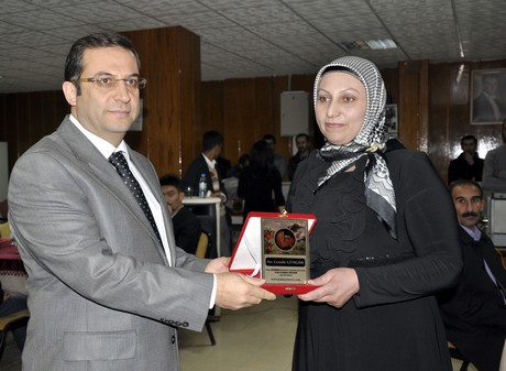 Güvener Radyo Dinleyicilerinin tarafından seçilen Hakkari ilinin yılın başarılıları ödül töreni