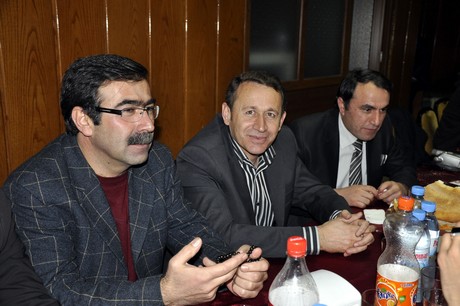 Güvener Radyo Dinleyicilerinin tarafından seçilen Hakkari ilinin yılın başarılıları ödül töreni