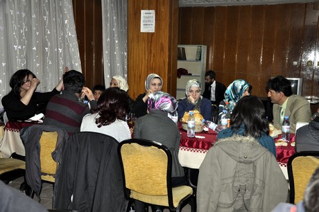 Güvener Radyo Dinleyicilerinin tarafından seçilen Hakkari ilinin yılın başarılıları ödül töreni