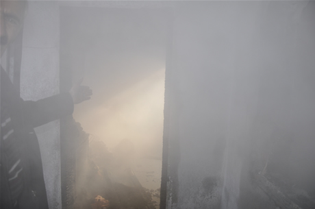 Hakkarinin Yüksekova İlçesinde bir evin mutfağında piknik tüpünün patlaması sonucu çıkan yangında 5  kişi çeşitli yerlerinden yaralandı. 