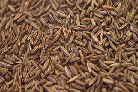 Birçok kişide soğuk algınlığı, nezle, grip, farenjit, öksürük gibi hastalıklar görülüyor. Mutfağınızdaki malzemelerle karışımlar hazırlayıp önlem alabilirsiniz. 