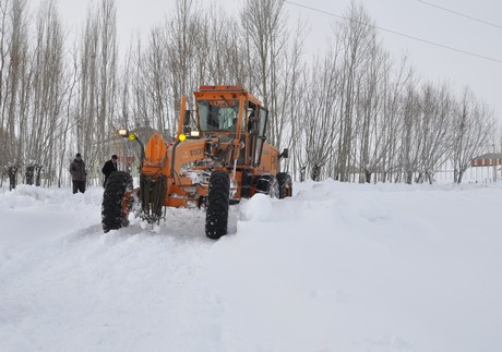 Yüksekova'da Hasta Kurtarma Operasyonu