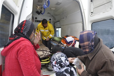 Yüksekova'da Hasta Kurtarma Operasyonu