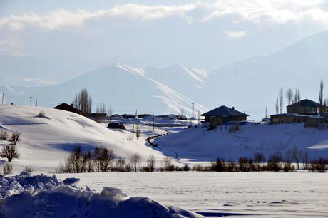 Kar'ın başkenti Yüksekova'dan doyumsuz görüntüleri ve fotoğrafları siz değerli okuyucularımız için hazırladık.