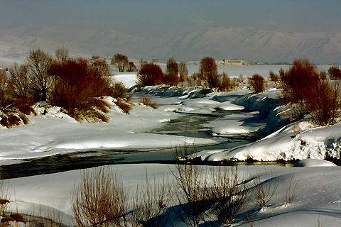 Kar'ın başkenti Yüksekova'dan doyumsuz görüntüleri ve fotoğrafları siz değerli okuyucularımız için hazırladık.