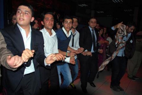 Yüksekova Özel Kanıt Dersanesi Öğrenciler moral depoladı