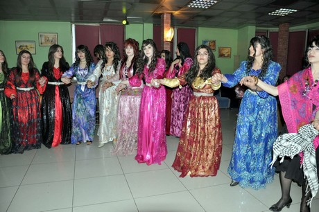 Özel Kampüs Dershanesi öğrenci ve öğretmenleri yoğun geçen YGS hazırlığı stresini atmak için düzenlenen moral gecesinde buluştular.