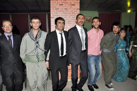 Özel Kampüs Dershanesi öğrenci ve öğretmenleri yoğun geçen YGS hazırlığı stresini atmak için düzenlenen moral gecesinde buluştular.