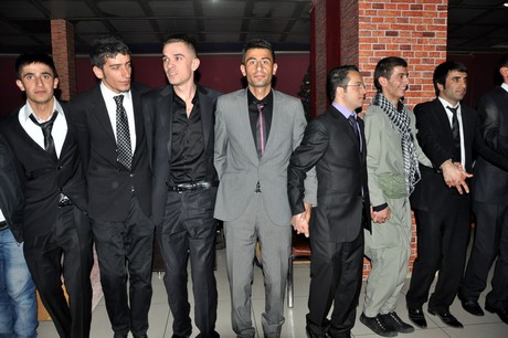 Özel Kampüs Dershanesi öğrenci ve öğretmenleri yoğun geçen YGS hazırlığı stresini atmak için düzenlenen moral gecesinde buluştular.